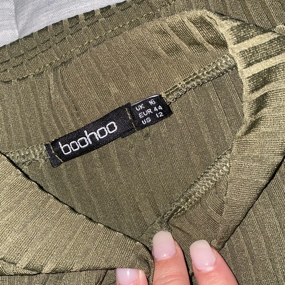 Boohoo Olive green ribbed midi dress 💚 - Picture 5 of 5